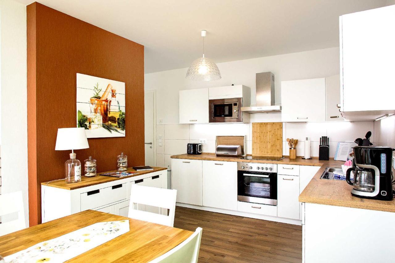 Traumfaengerloge -Hafenresidenz Apartment วาเริน ภายนอก รูปภาพ