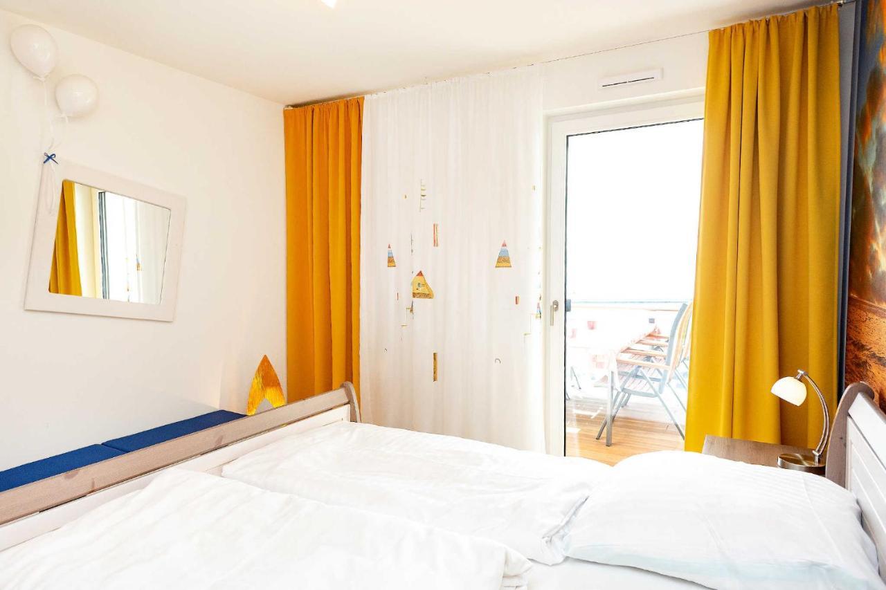 Traumfaengerloge -Hafenresidenz Apartment วาเริน ภายนอก รูปภาพ