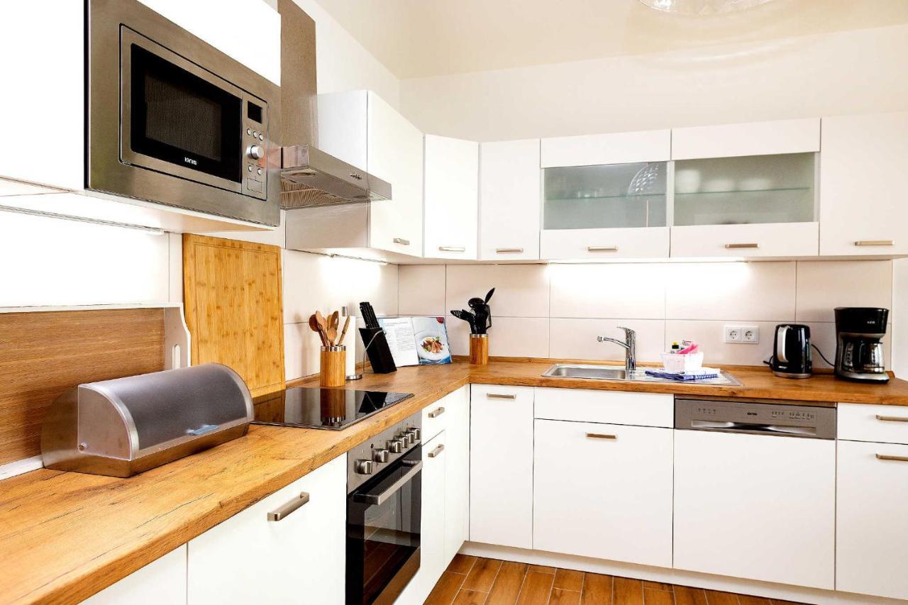 Traumfaengerloge -Hafenresidenz Apartment วาเริน ภายนอก รูปภาพ
